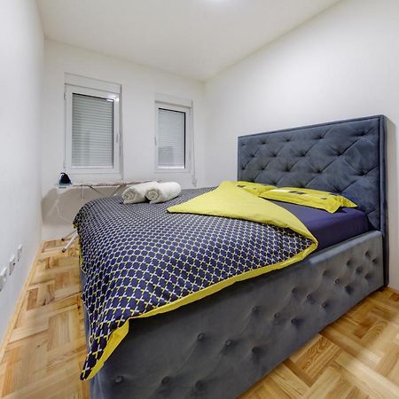 Apartment Makao Podgorica Buitenkant foto