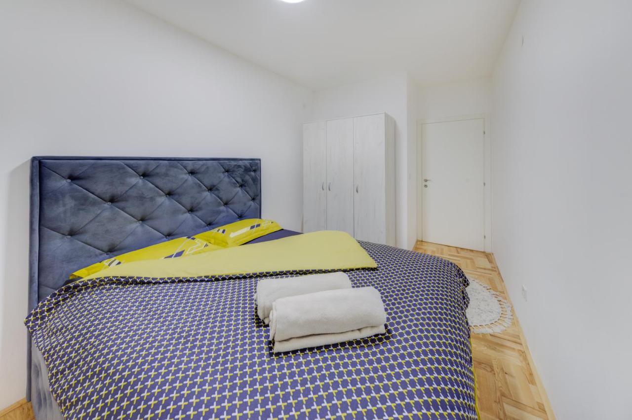 Apartment Makao Podgorica Buitenkant foto